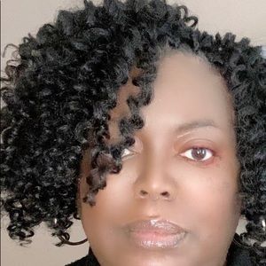 Meet your Posher, Renae